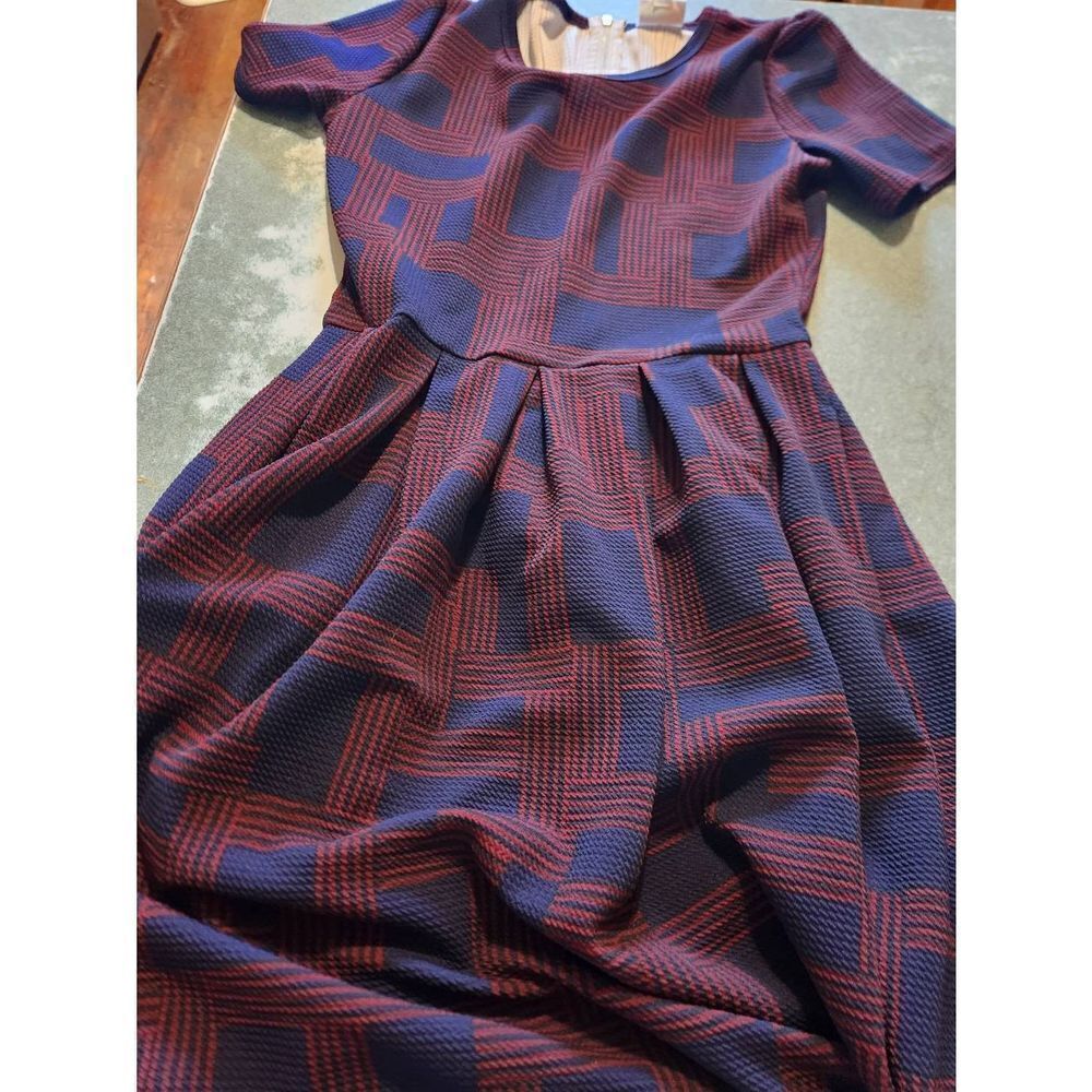 Lularoe Amelia maroon&blue fit&Flare Dress sz Small
